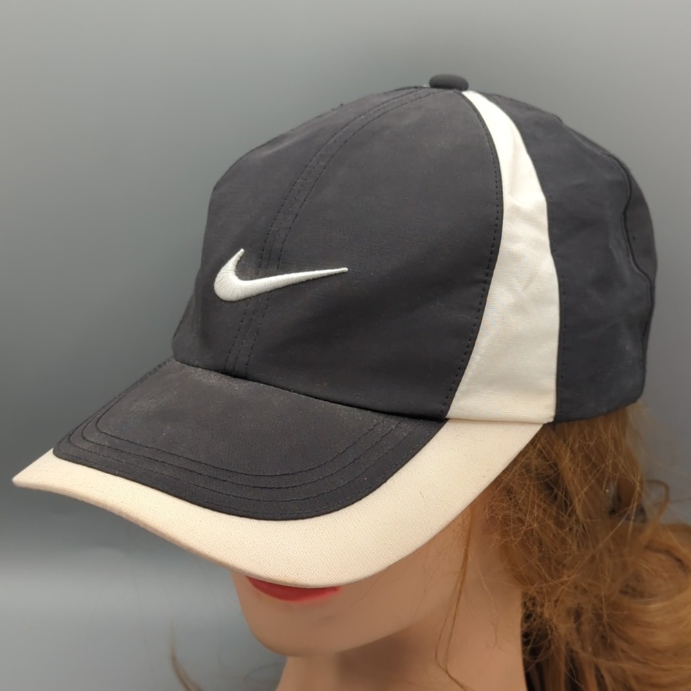 Nike Golf Hat Cap Strapback OSFA Two Tone Black White Vintage Y2K Center Swoosh